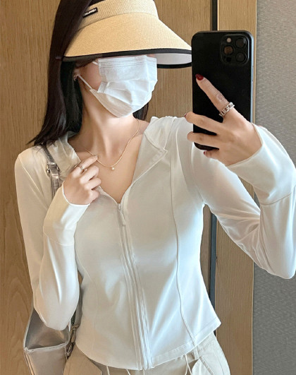 春夏季户外透气遮阳外套皮肤衣连帽骑行爬山小蛮腰修身连帽防晒衣
