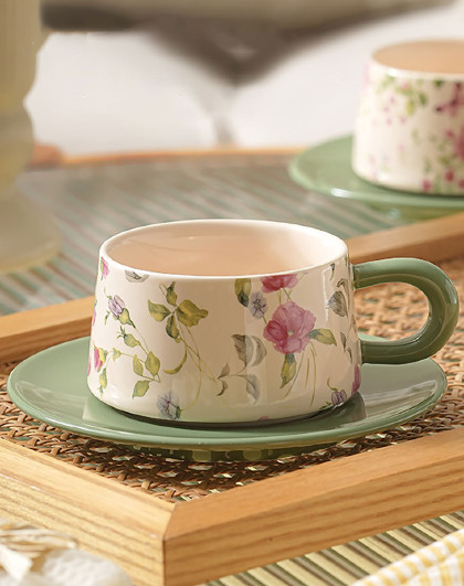 家用高级感下午茶餐具高档精致陶瓷杯子小清新陶瓷咖啡杯碟套装